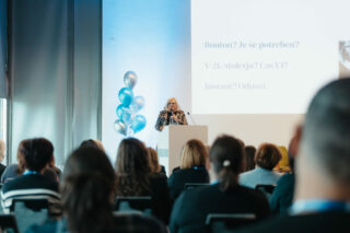 Hamilton 10. years-108