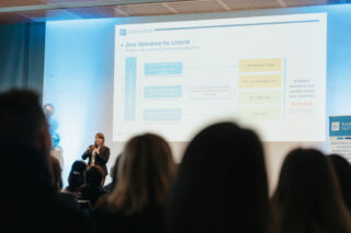 Hamilton 10. years-156