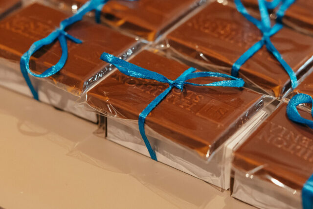 Hamilton 10. years-220