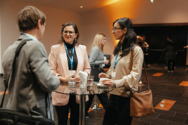 Hamilton 10. years-27