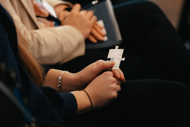 Hamilton 10. years-74