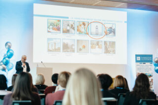 Hamilton 10. years-97